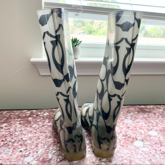 COACH CLASSIC SIGNATURE RAIN BOOTS - Picture 4 of 10